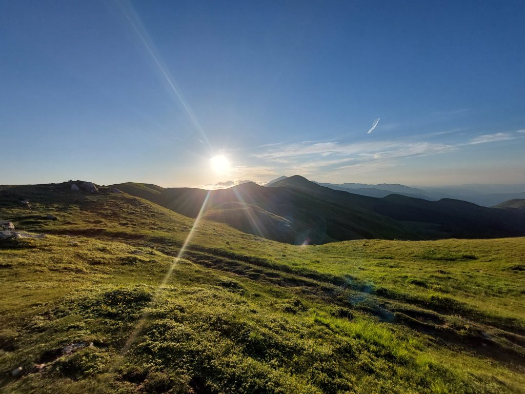 Schöner Sonnenuntergang auf der GEA Lago di Scaffaiolo